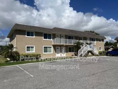 Main picture of 2290 S Palmetto Ave