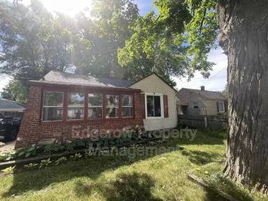 Main picture of 3589 Oriole Ave SW