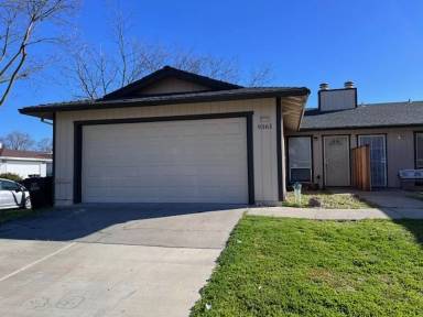 Main picture of 9361 Camada Ct