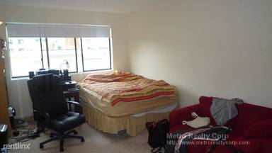 Main picture of 70 Centre St