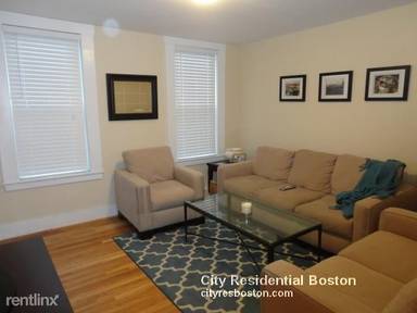 Main picture of 66 Middle St