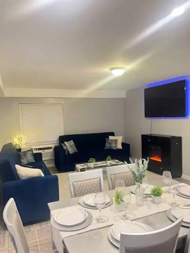 Main picture of 2402 28th St