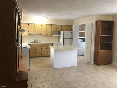 Main picture of 550 Main St