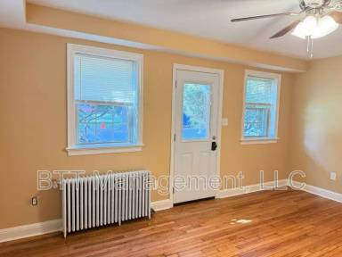 Main picture of 310 Domer Ave