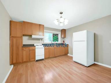 Main picture of 11012 86th Ave NE