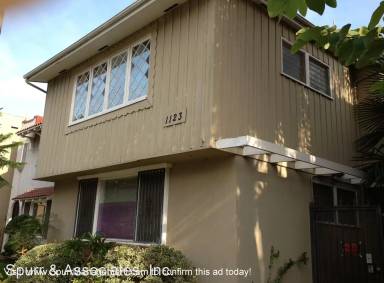 Main picture of 1123 E 1st St
