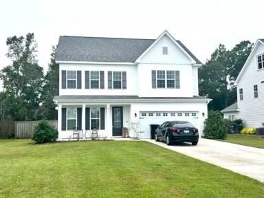 Main picture of 411 W Craftsman Way