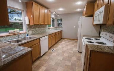 Main picture of 350 NW 35th St