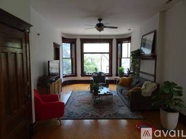 Main picture of 2113 W Concord Pl