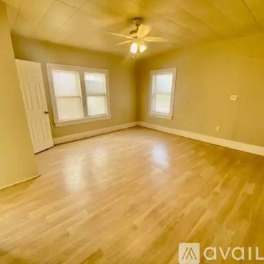 Main picture of 1708 Avenue N