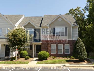 Main picture of 102 Breezeway Ln