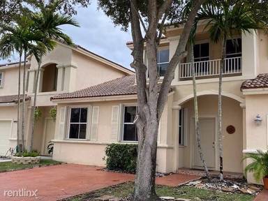 Main picture of 13152 NW 8th St