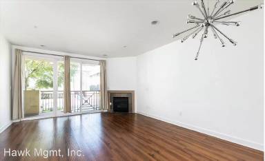 Main picture of 6038 Carlton Way