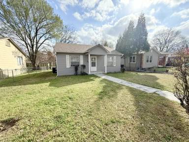 Main picture of 405 Henderson St