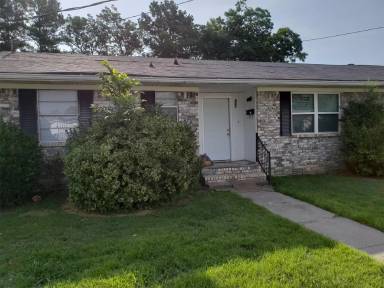 Main picture of 907 S 7th St