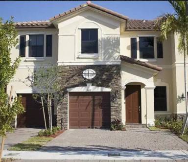 Main picture of 3327 W 90th Ter