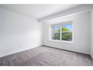 Main picture of 6320 W Byers Pl