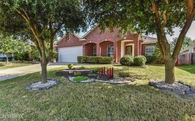 Main picture of 1500 Sweet Leaf Ln