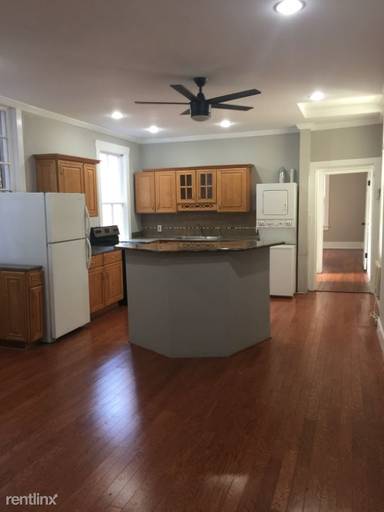 Main picture of 15 W Jones Ln