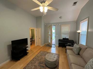 Main picture of 128 Fleets Island Dr