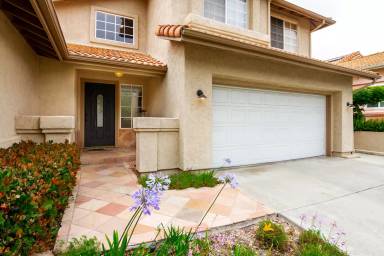 Main picture of 2211 Luz Way