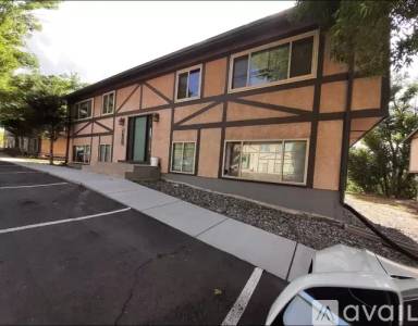 Main picture of 1475 Manitou Blvd