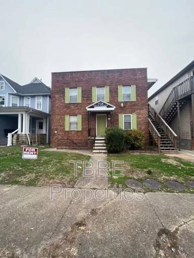 Main picture of 1528 6th Ave