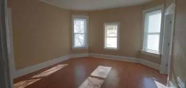 Main picture of 2002 N 28th St