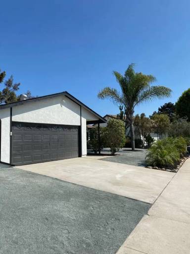 Main picture of 600 Mariposa Cir