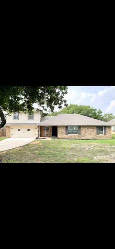 Main picture of 3811 Spring Meadow Ln