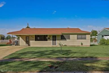 Main picture of 3425 Horseshoe Trl