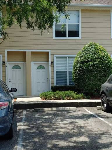 Main picture of 3584 SW 30th Way