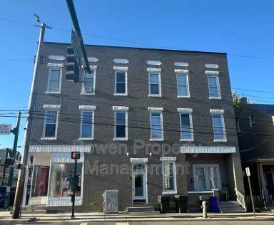 Main picture of 143 E Antietam St