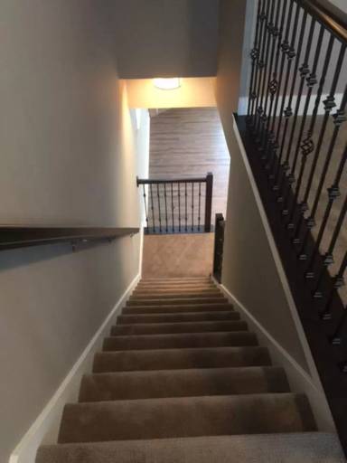 Main picture of 2972 Creekside Ct