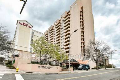 Main picture of Woodbury Heights Condominiums