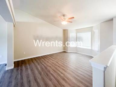 Main picture of 1726 W Rain Ln