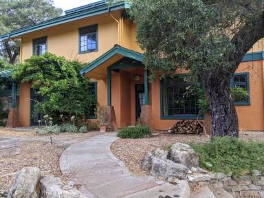 Main picture of 1495 Glenwood Dr