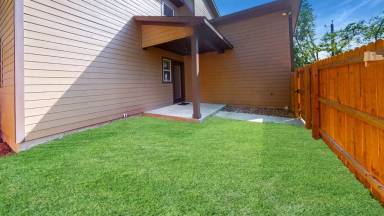Main picture of 605 Banks St