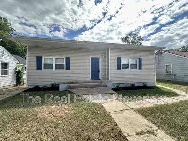 Main picture of 2404 Kirby Ave