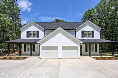 Main picture of 8710 Island Point Rd