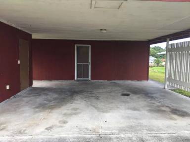 Main picture of 610 Hoomalu Pl