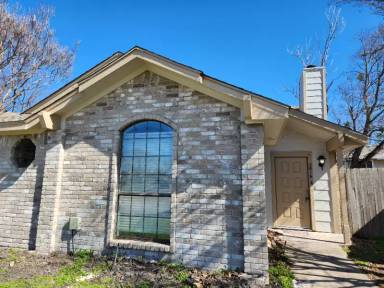 Main picture of 2816 Rutgers Cir
