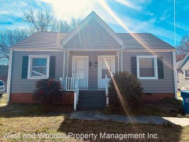 Main picture of 118 E Edgewood Dr