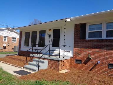 Main picture of 3009 Lomond St
