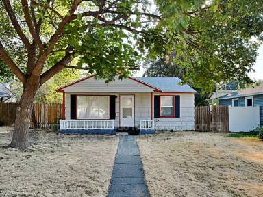 Main picture of 5614 N Cannon St