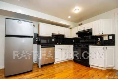 Main picture of 1956 20th Ave