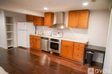 Main picture of 5811 Robins Nest Ct