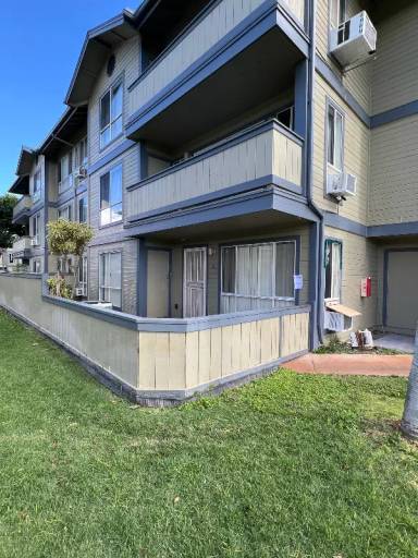 Main picture of 91-273 Hanapouli Cir