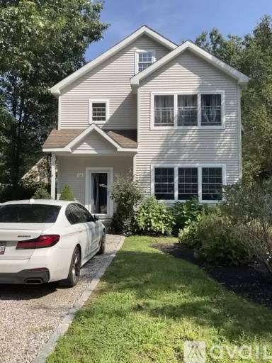 Main picture of 16 Willow Rd