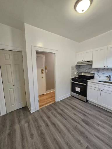 Main picture of 218 E 30th St